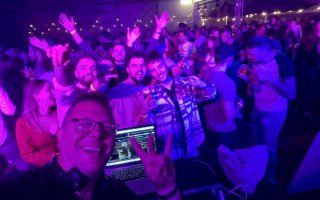THE PARTY SOUNDSYSTEM
